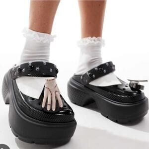 Crocs  NEW Wednesday Adams Stomp Clog Limited Edition Shoes Halloween Women Sz 7